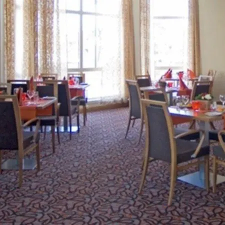 Scandic Hotell 3*